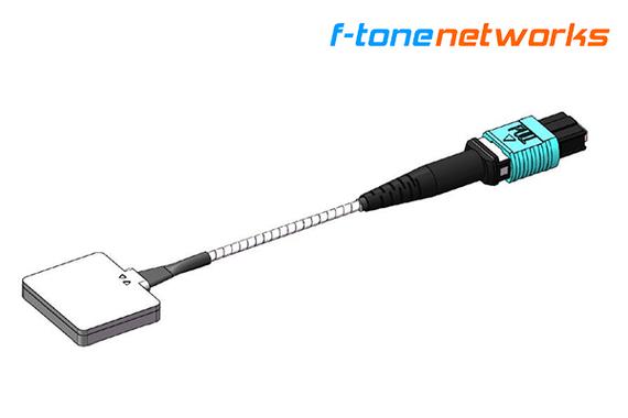 产品特性● 12 路并行多模 850nm 光发射,12 路并行多模 850nm 光接收